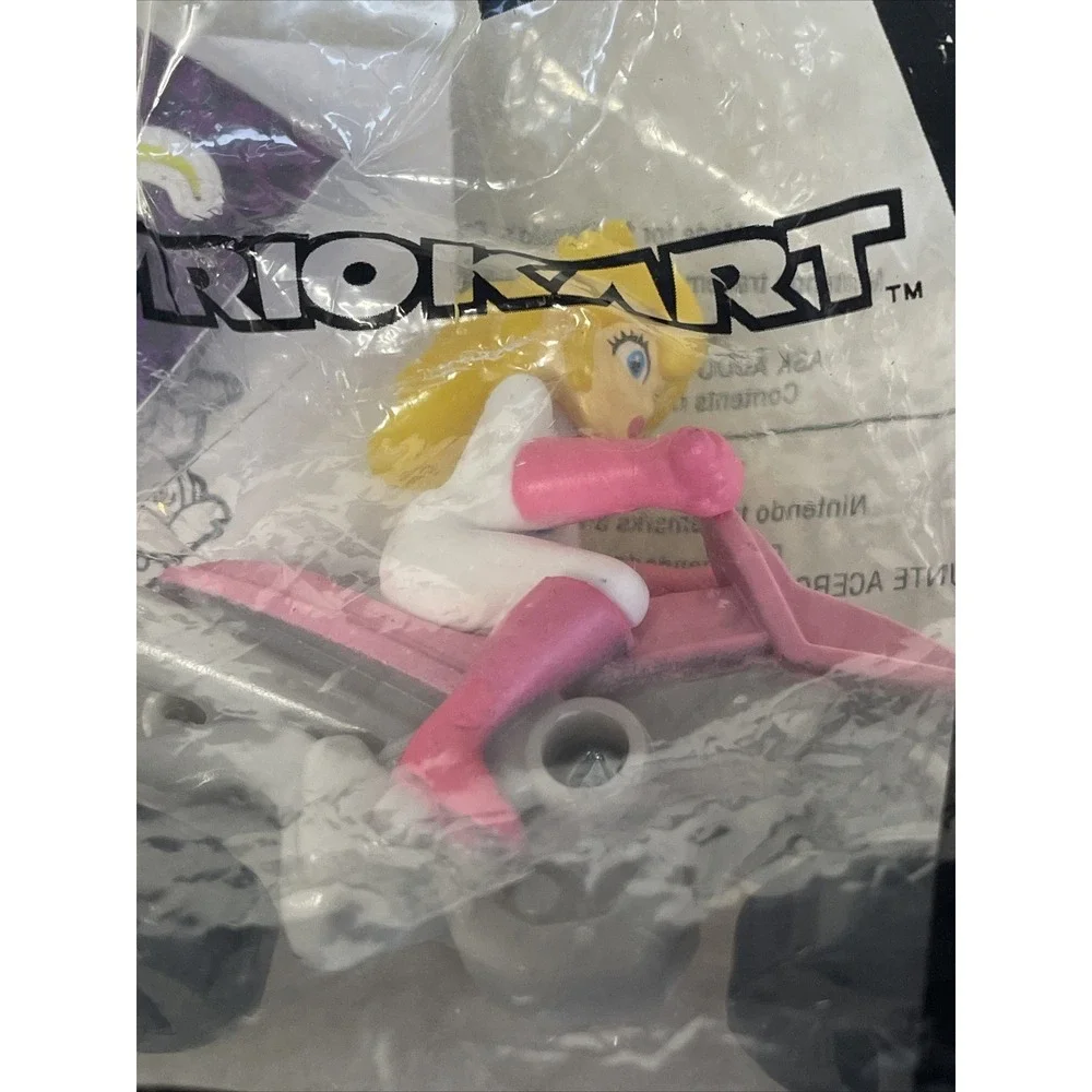 McDonalds Mario Kart Mini Figure Lot Of 3 Donkey Kong Yoshi Princess Peach New